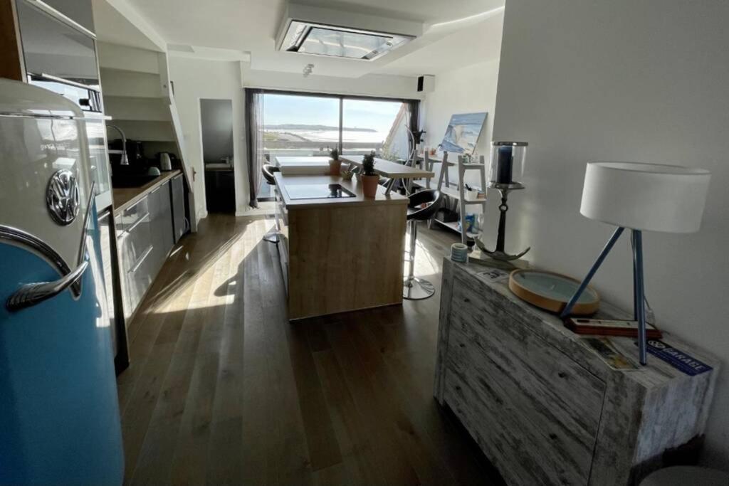 Appartamento Duplex Avec Jacuzzi Vue Imprenable Sur La Baie De Wissant Esterno foto